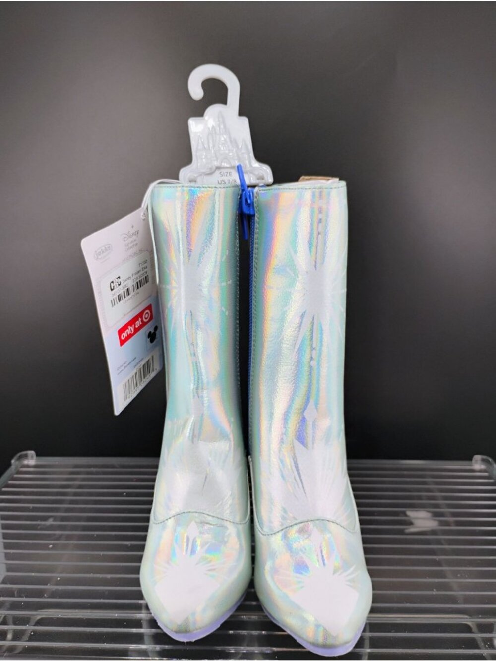 Disney Frozen Elsa Adventure Signature Boots Size 7/8 Metallic Finish